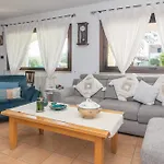 Perla 3*
