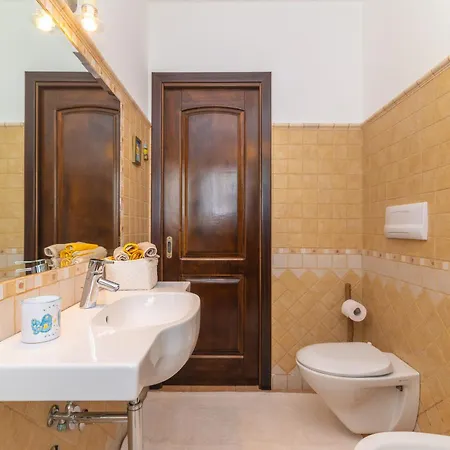 Frühstückspension Perla 3*