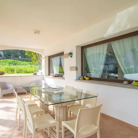 Frühstückspension Perla Torpè